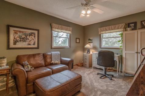 35425 Shakpays Cove Road Kasota MN 56050