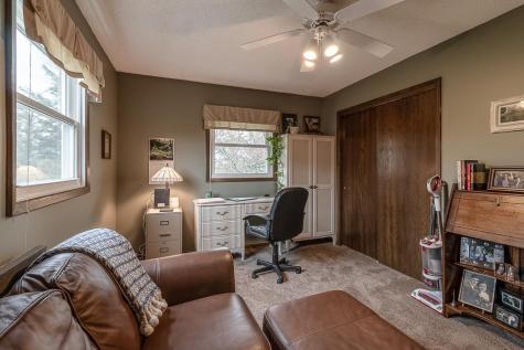 35425 Shakpays Cove Road Kasota MN 56050
