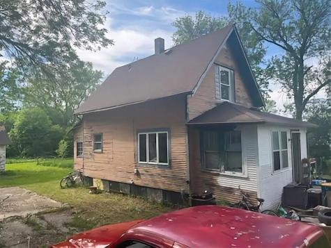 523 Center Street Clinton MN 56225