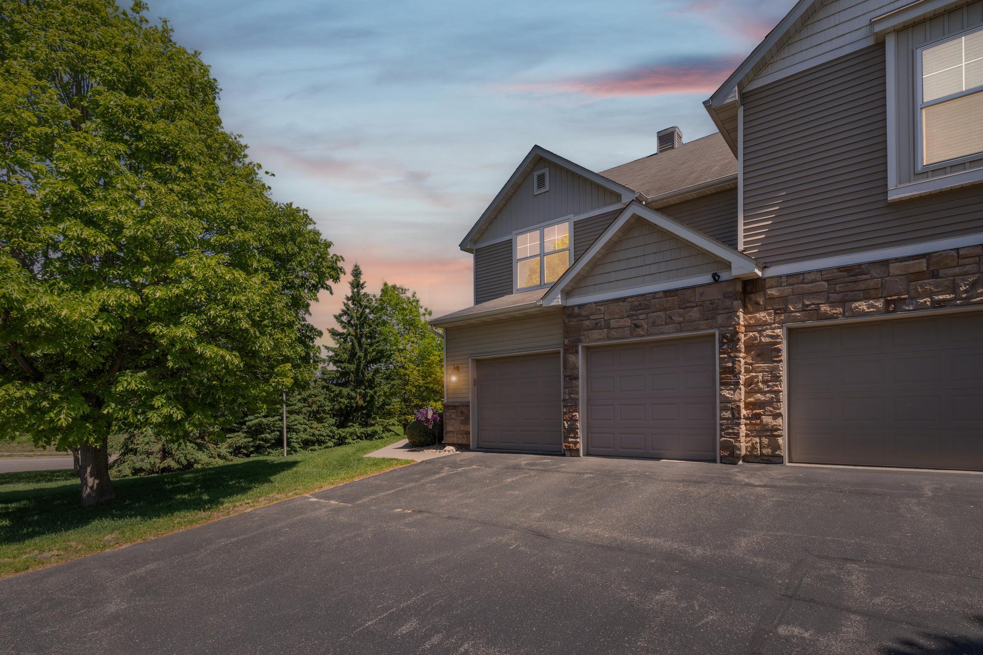 15221 Stonewood Terrace Burnsville MN 55306