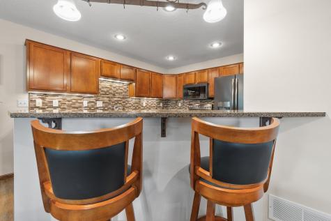 15221 Stonewood Terrace Burnsville MN 55306