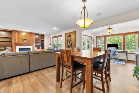 15221 Stonewood Terrace Burnsville MN 55306