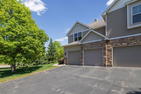 15221 Stonewood Terrace Burnsville MN 55306