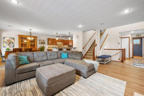 15221 Stonewood Terrace Burnsville MN 55306