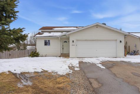 2822 Addison Avenue Brainerd MN 56401