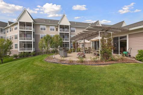 100 Clydesdale Trail Medina MN 55340