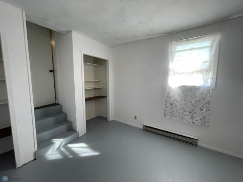 108 6th Avenue W Lisbon ND 58054