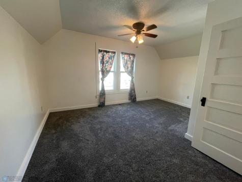 108 6th Avenue W Lisbon ND 58054