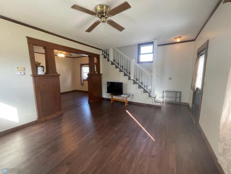 108 6th Avenue W Lisbon ND 58054