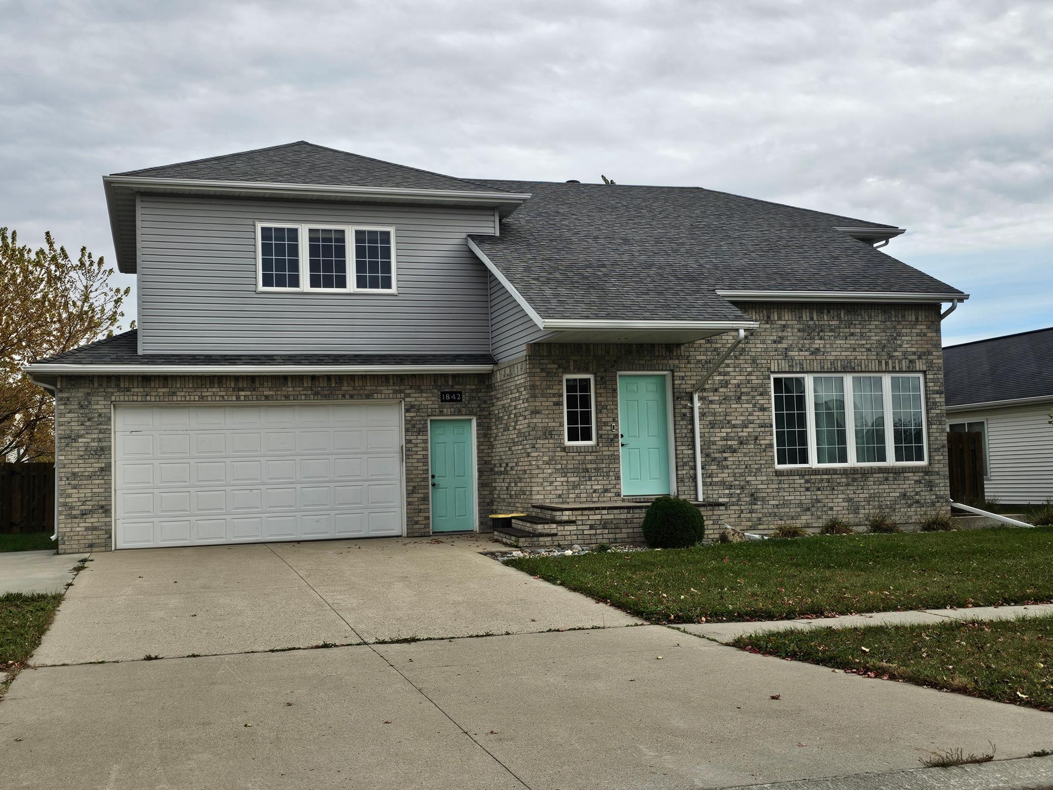 1842 52nd Street S Fargo ND 58103