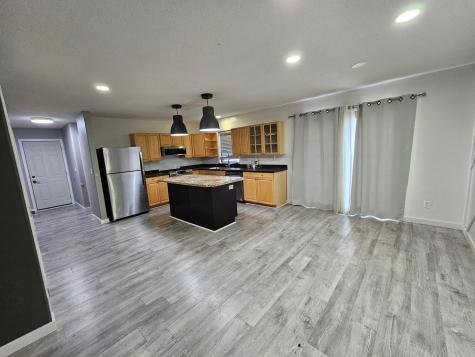 1842 52nd Street S Fargo ND 58103