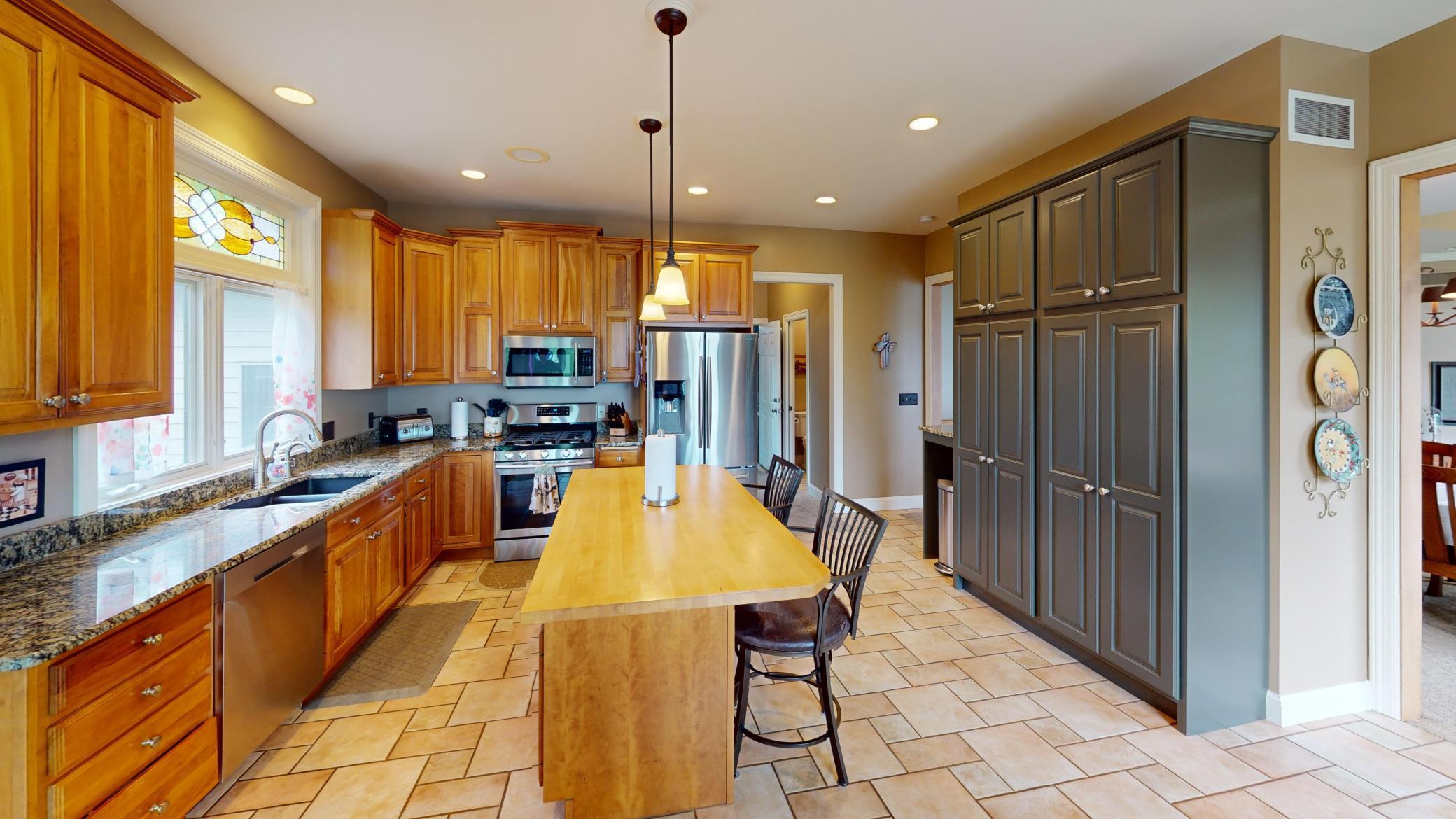 2704 Campus Lane Albert Lea MN 56007