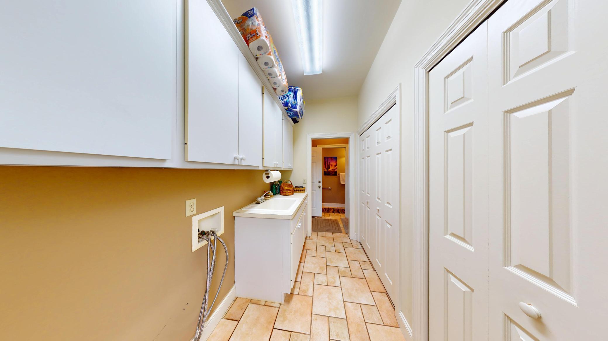 2704 Campus Lane Albert Lea MN 56007