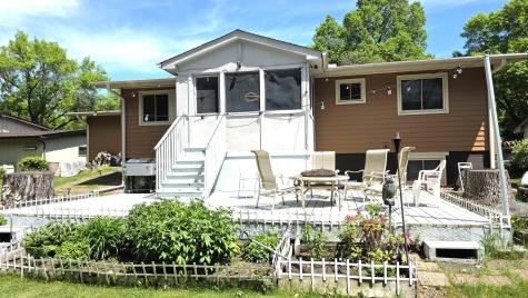 8009 Edgewood Avenue N Brooklyn Park MN 55445