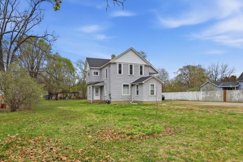 331 3rd E Street Monticello MN 55362