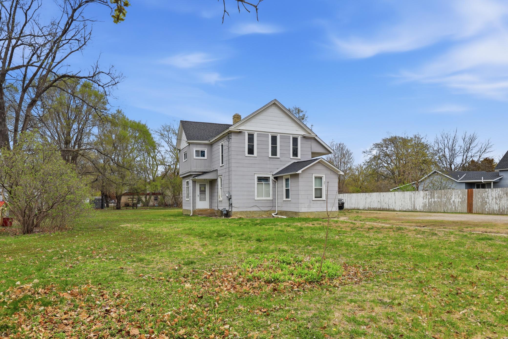 331 3rd E Street Monticello MN 55362
