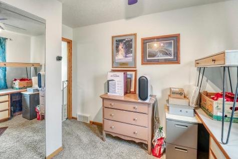 1417 11th Street W West Fargo ND 58078