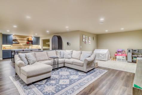6969 Golden Valley Parkway S Fargo ND 58104
