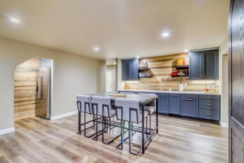 6969 Golden Valley Parkway S Fargo ND 58104