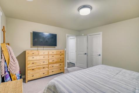 6969 Golden Valley Parkway S Fargo ND 58104