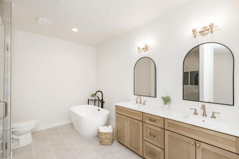 291 Liberty Lane Horace ND 58047