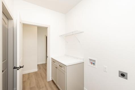 291 Liberty Lane Horace ND 58047