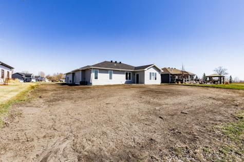 291 Liberty Lane Horace ND 58047