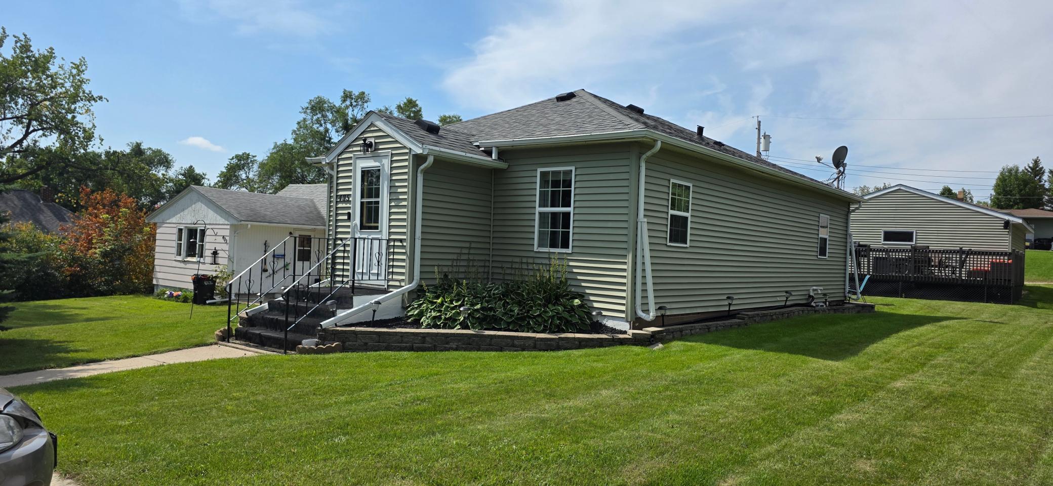 485 7th Avenue NW Valley City ND 58072