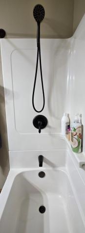 485 7th Avenue NW Valley City ND 58072