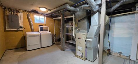 485 7th Avenue NW Valley City ND 58072