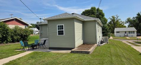 485 7th Avenue NW Valley City ND 58072
