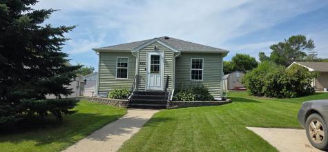 485 7th Avenue NW Valley City ND 58072