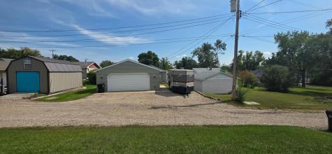 485 7th Avenue NW Valley City ND 58072