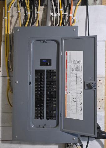 485 7th Avenue NW Valley City ND 58072