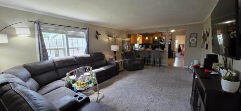 485 7th Avenue NW Valley City ND 58072