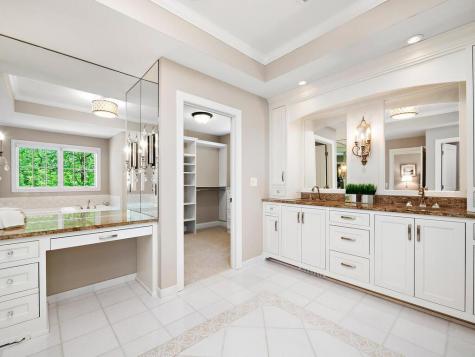 1516 Brightwood Drive Minnetonka MN 55391