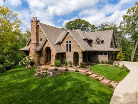 1516 Brightwood Drive Minnetonka MN 55391