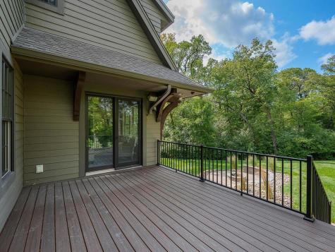 1516 Brightwood Drive Minnetonka MN 55391