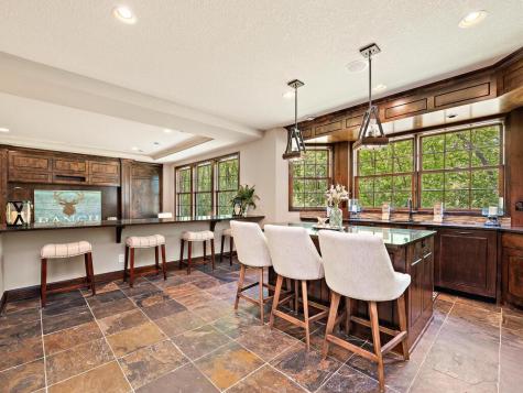 1516 Brightwood Drive Minnetonka MN 55391