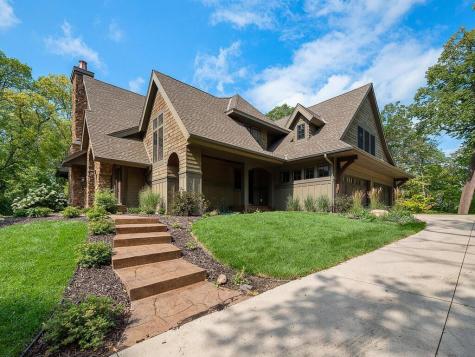 1516 Brightwood Drive Minnetonka MN 55391