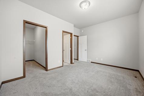 726 Prairie Avenue Horace ND 58047
