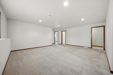 726 Prairie Avenue Horace ND 58047