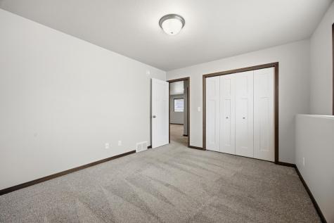 726 Prairie Avenue Horace ND 58047