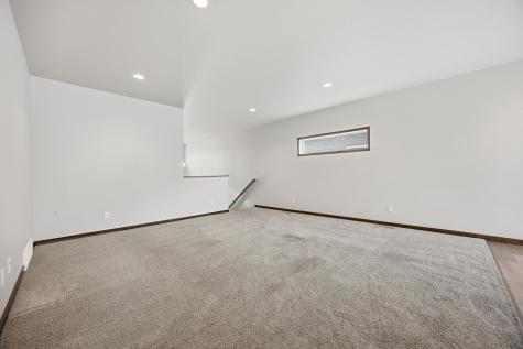 726 Prairie Avenue Horace ND 58047