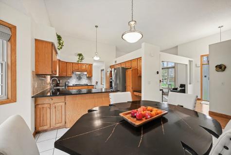 3961 Stonebridge Drive N Eagan MN 55123