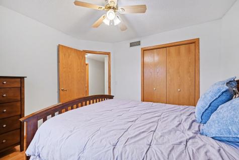 3961 Stonebridge Drive N Eagan MN 55123