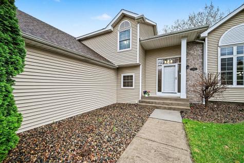 3961 Stonebridge Drive N Eagan MN 55123
