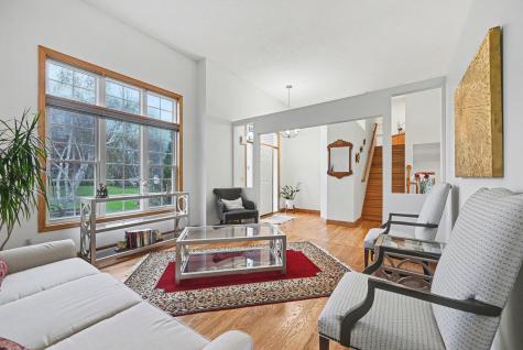 3961 Stonebridge Drive N Eagan MN 55123