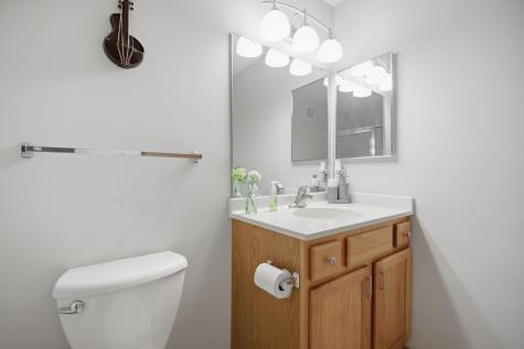 1906 Oak Tree Lane Austin MN 55912