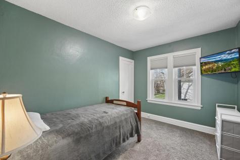 4219 W 8th Street Duluth MN 55807